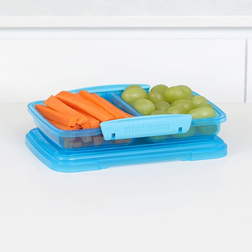 Sistema Small Split Lunch box 350ML comes with 2 stackable compartments & easy locking clips + flexible seals. Its microwave & dishwasher safe and BPA Free. Blue