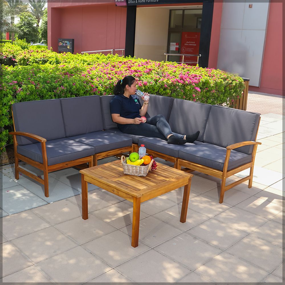 Outdoor deals corner couch