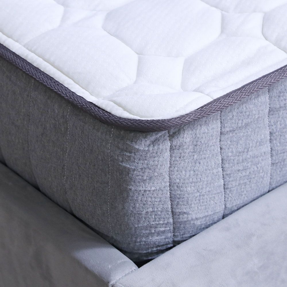 Natural Memory Foam with Pocket Spring Medium Firm Mattress 150x200x26 cm - 5 Years Warranty